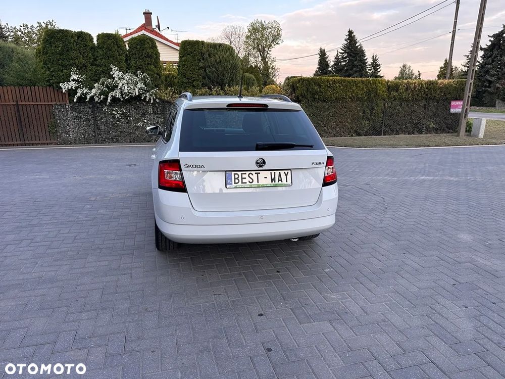 Skoda Fabia 1.2 TSI Drive - 15