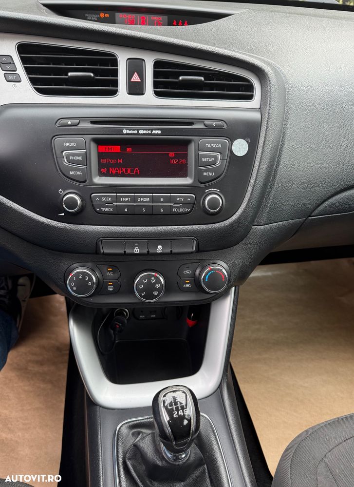 Kia Ceed 1.4 CRDi 90 Edition 7 - 24