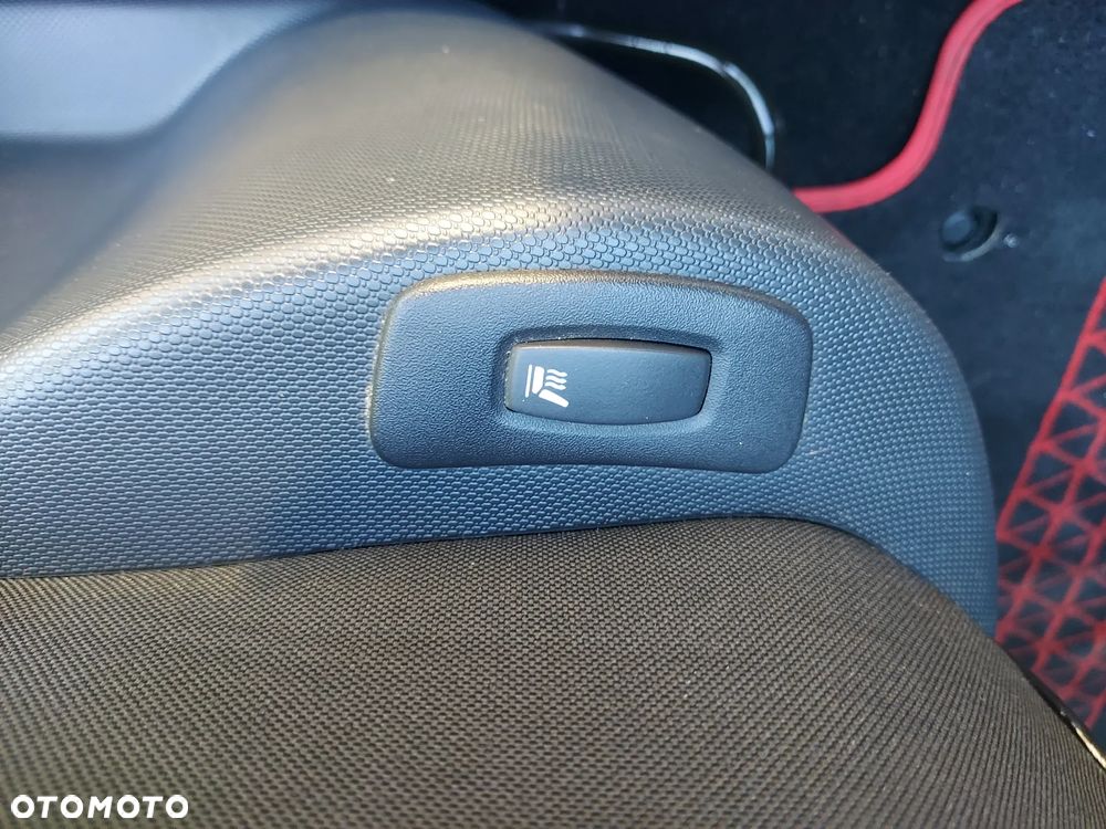 Renault Clio TCe 90 Dynamique - 23