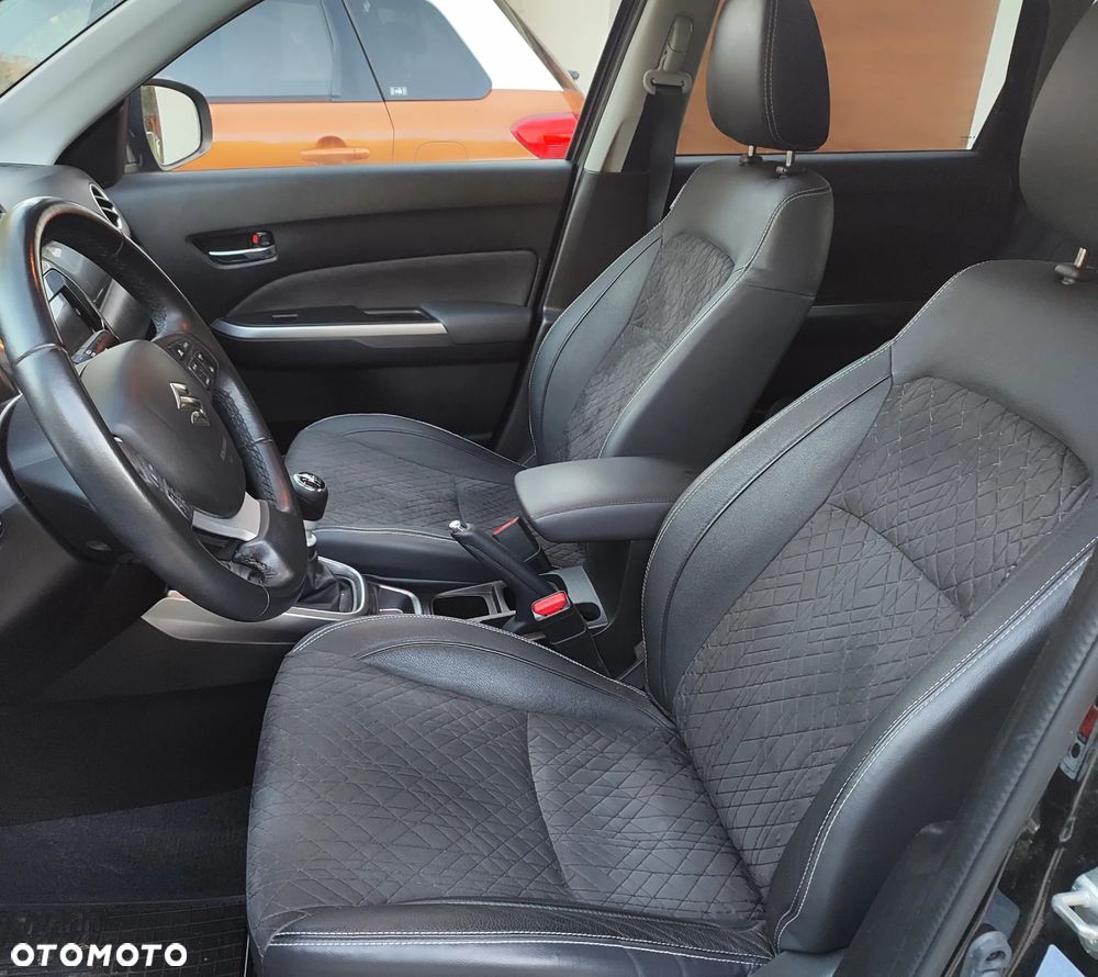 Suzuki Vitara - 26