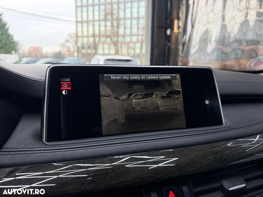 BMW X5 xDrive40d - 10