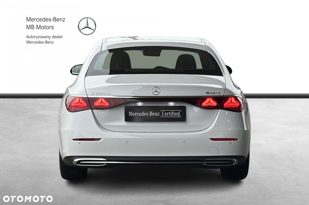 Mercedes-Benz Klasa E - 4