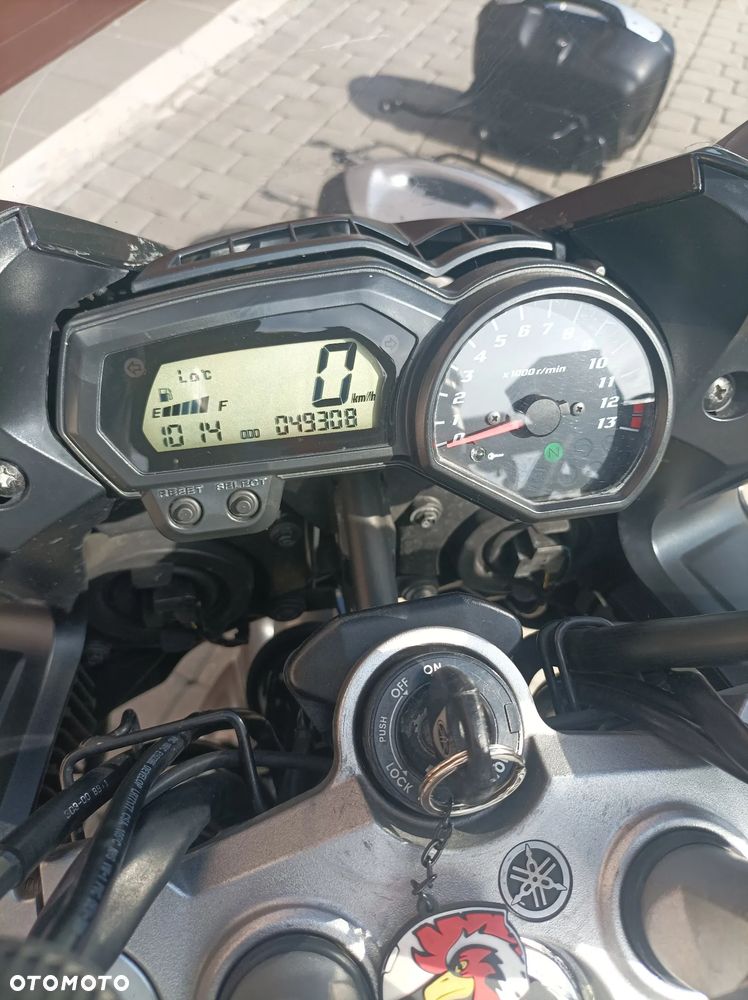 Yamaha FZ - 9