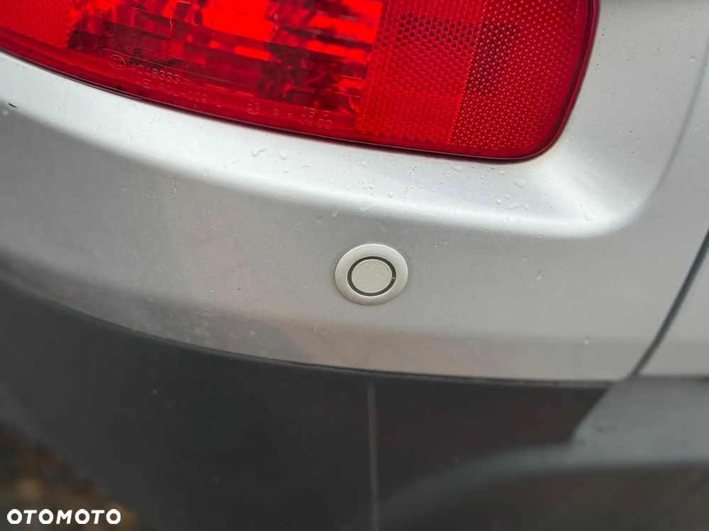 Mitsubishi Outlander - 21