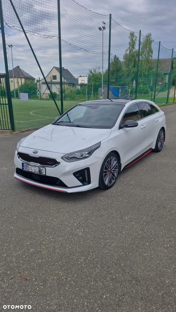 Kia ProCeed - 3
