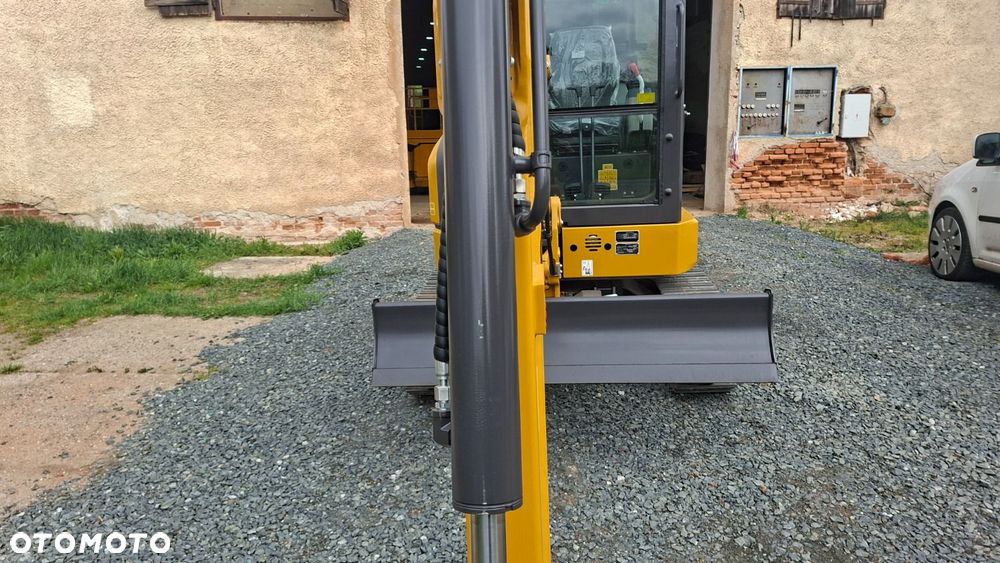 XCMG Xe35U - 32