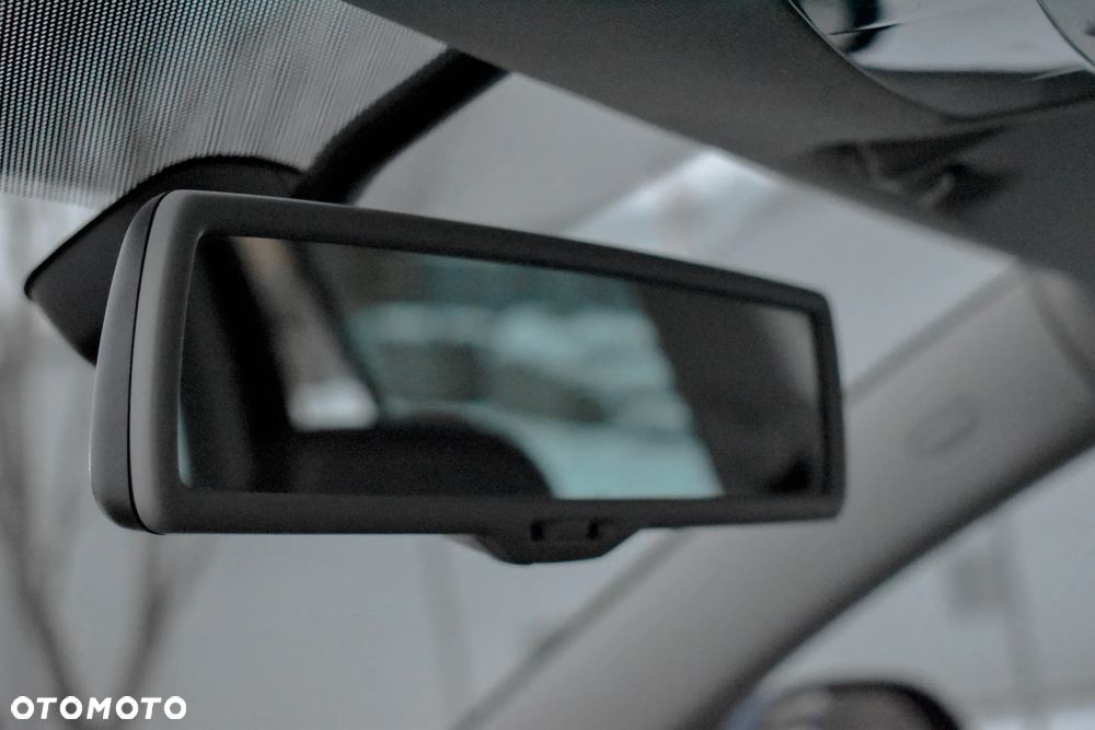 Skoda Octavia 1.4 TSI Elegance DSG - 29