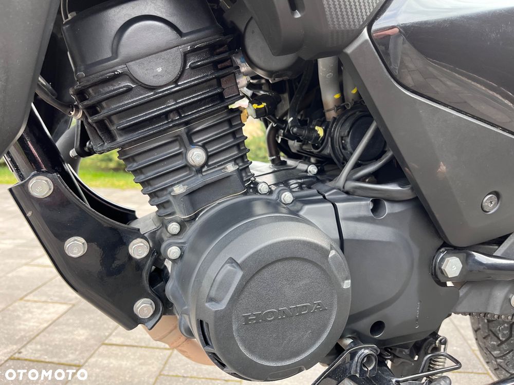 Honda CBF - 13