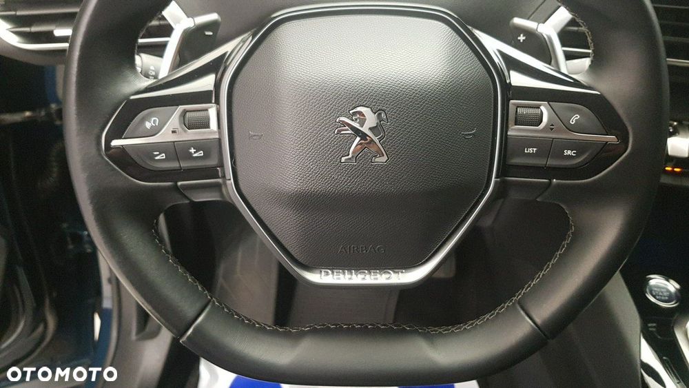 Peugeot 3008 1.5 BlueHDi Allure Pack S&S EAT8 - 21