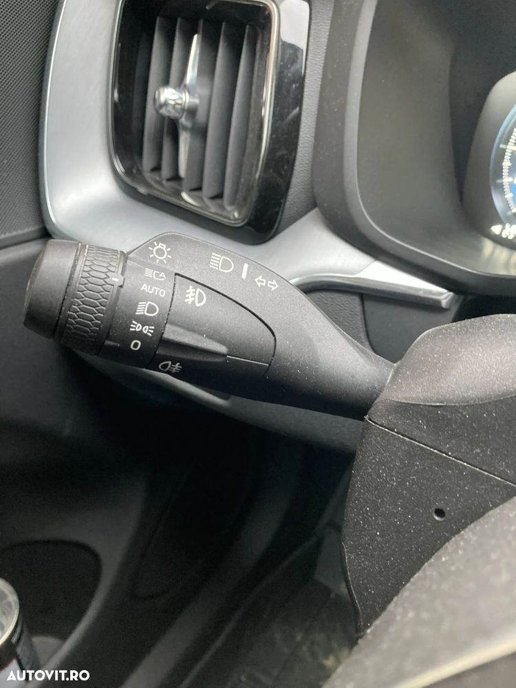 Volvo XC 60 D5 AWD Geartronic Inscription - 22