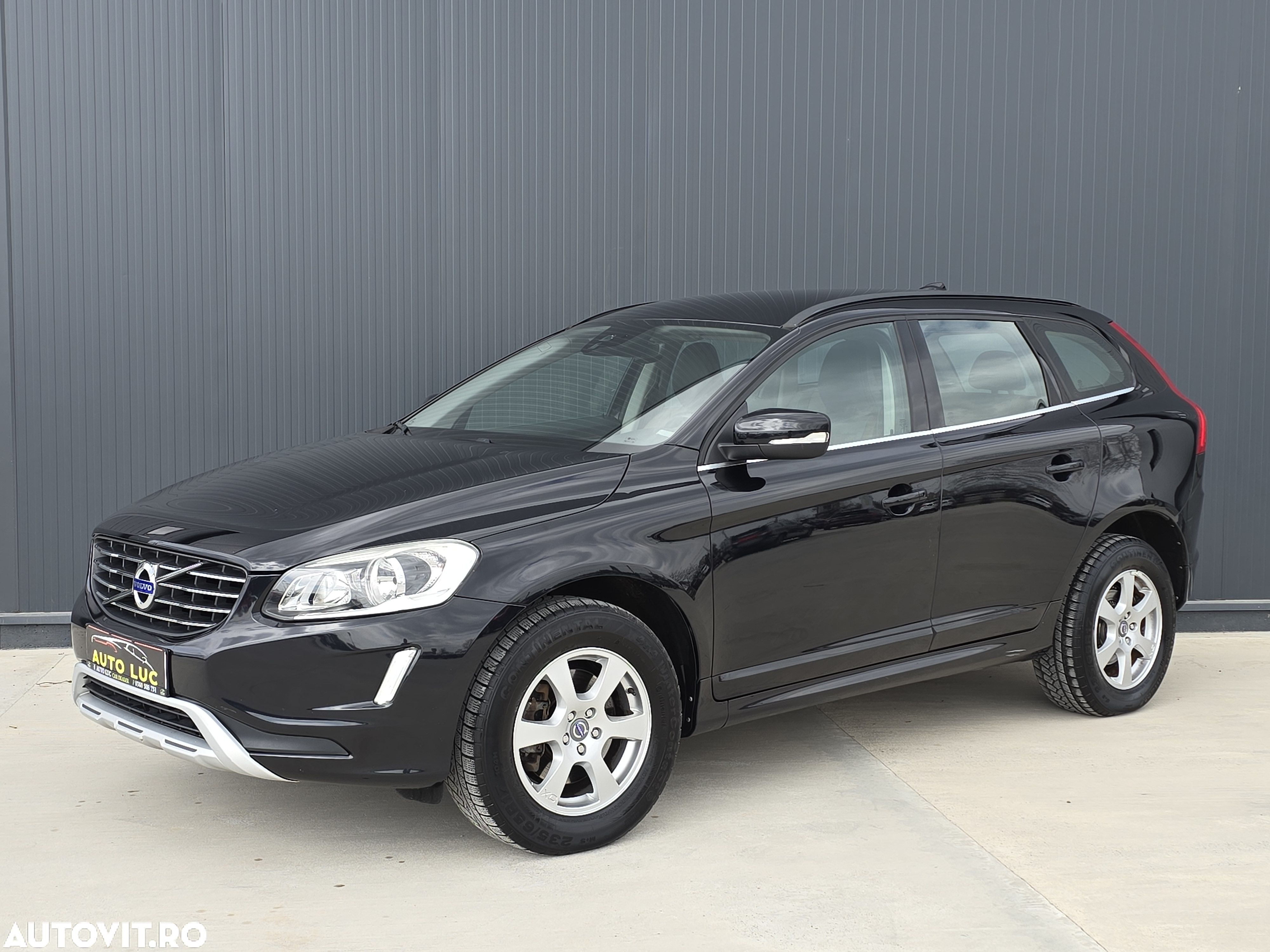 Volvo XC 60 D3 Start-Stop Ocean Race - 1