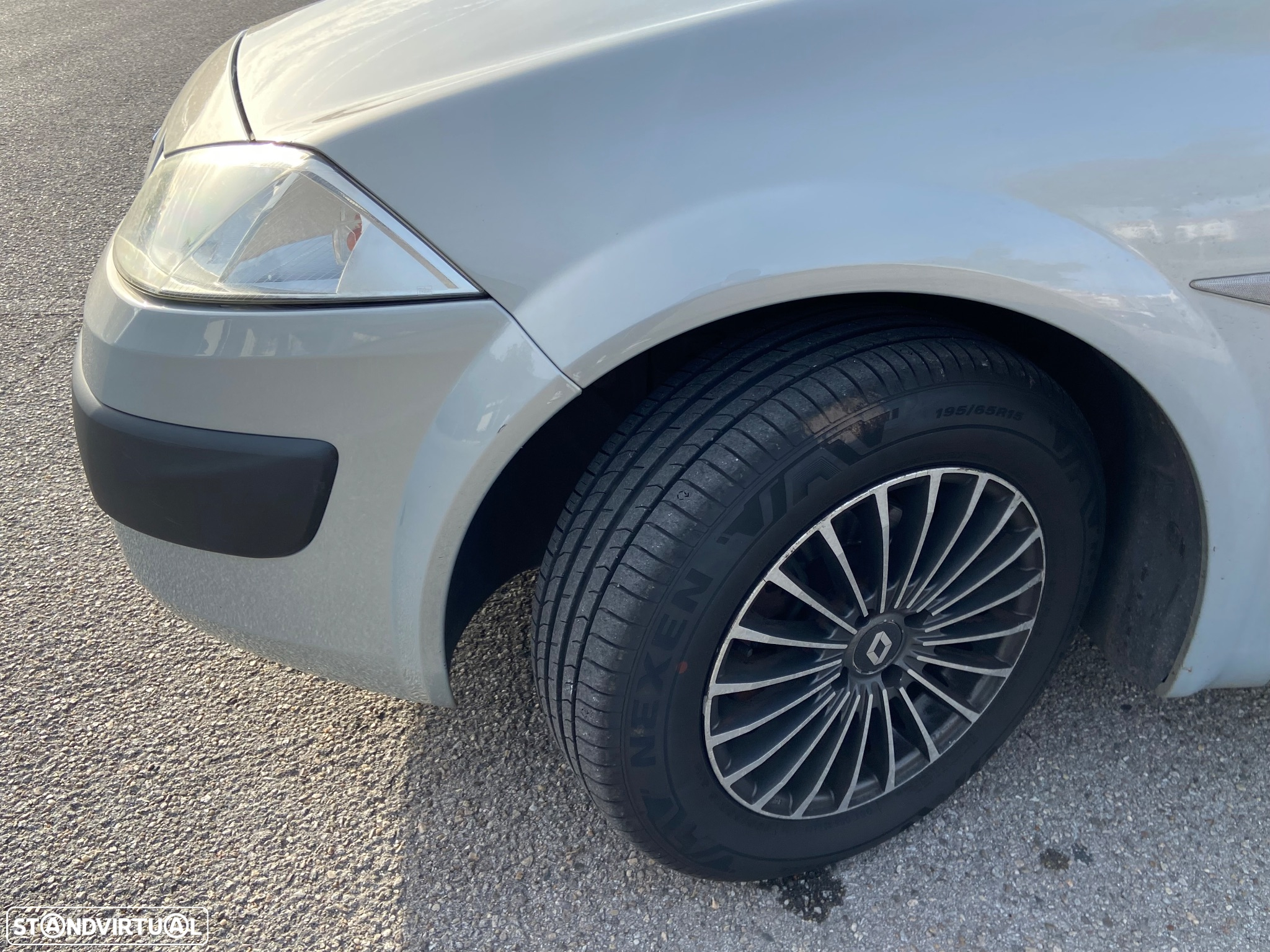 Renault Mégane 1.4 Dynamique - 4