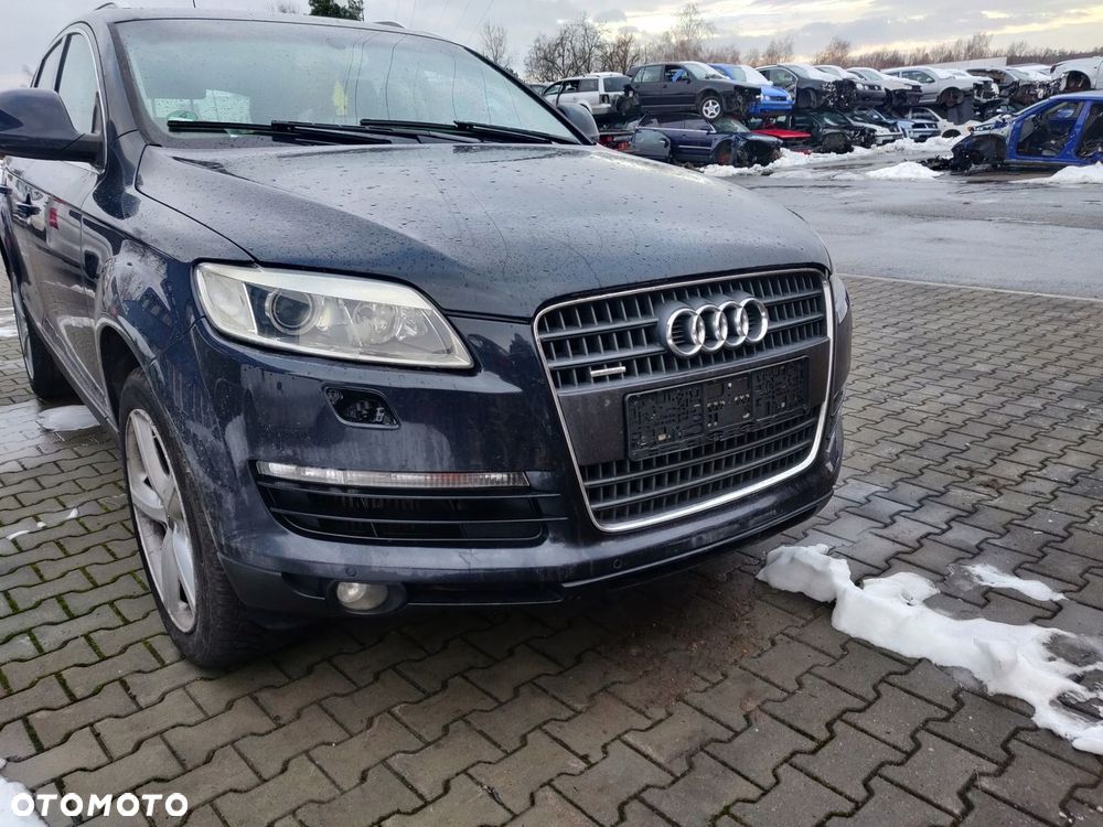 Audi Q7 I 4L 05-09 3.0 TDI Zderzak przód Xenon PDC LZ5Q - 3