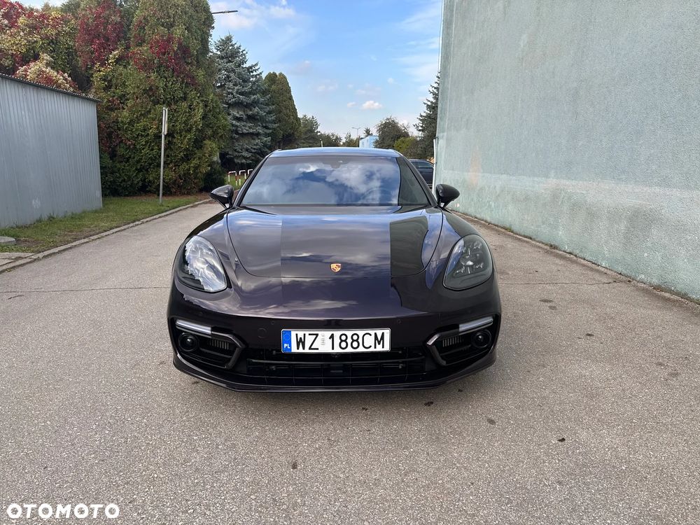 Porsche Panamera Turbo S Sport Turismo - 13