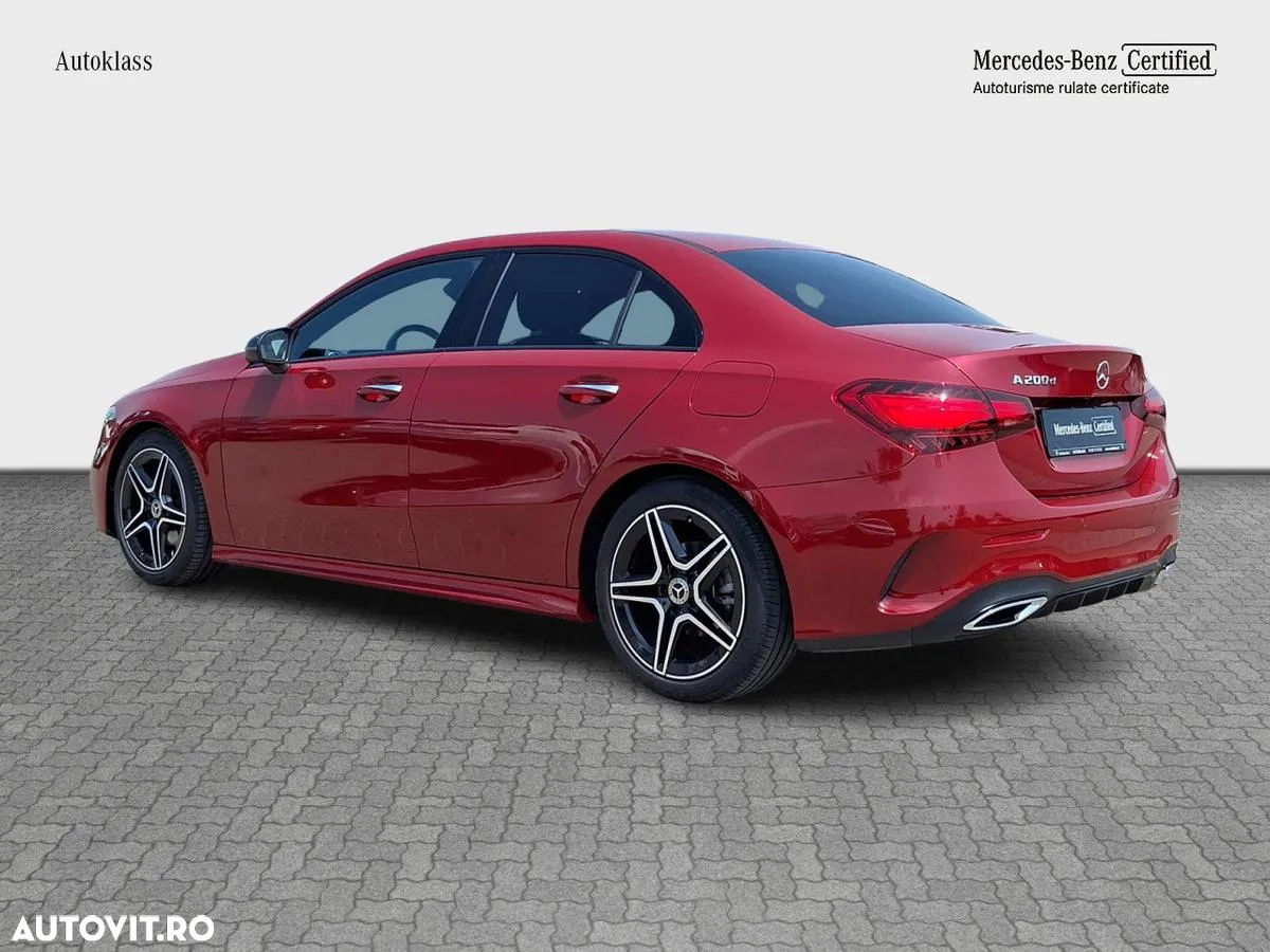 Mercedes-Benz A 200 d Sedan 8G-DCT - 5