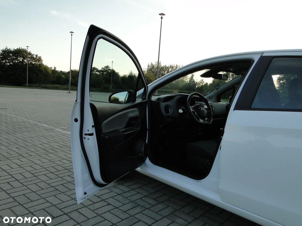 Toyota Yaris 1.33 VVT-i Edition-S - 14