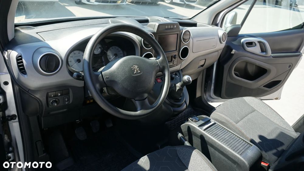 Peugeot Partner - 3
