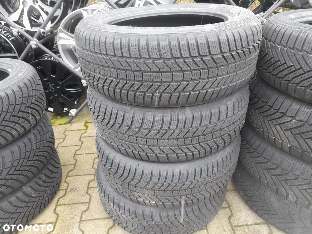 Opony zimowe Continental WinterContact TS870P 215/55 17 98V M+S XL