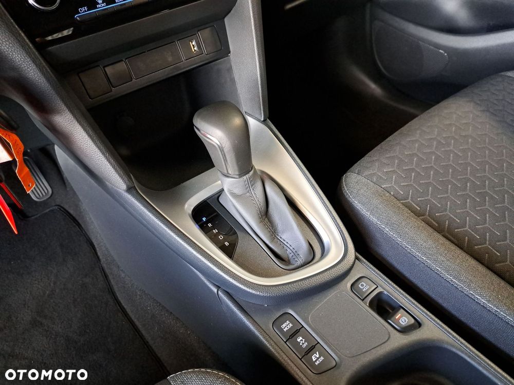 Toyota Yaris Cross Hybrid 1.5 Comfort - 27