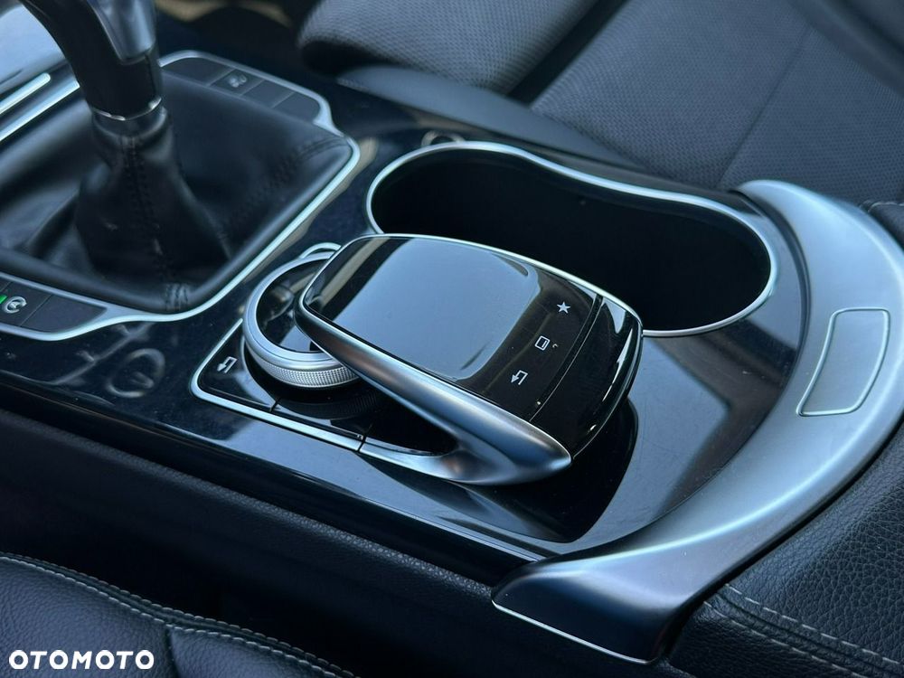 Mercedes-Benz Klasa C - 24