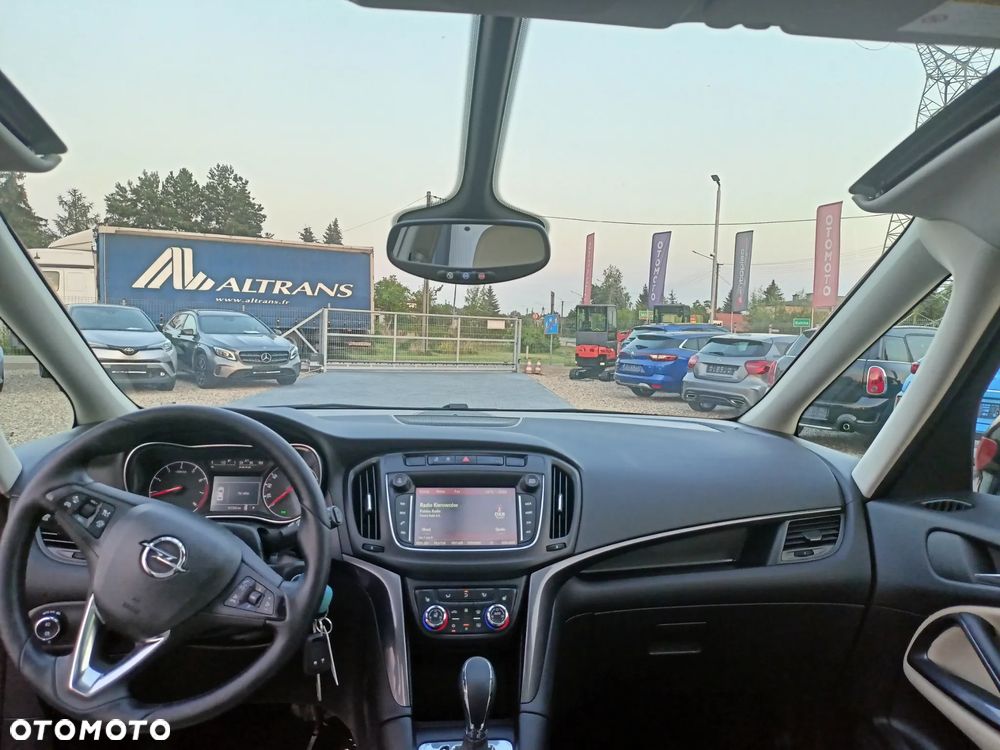Opel Zafira - 28