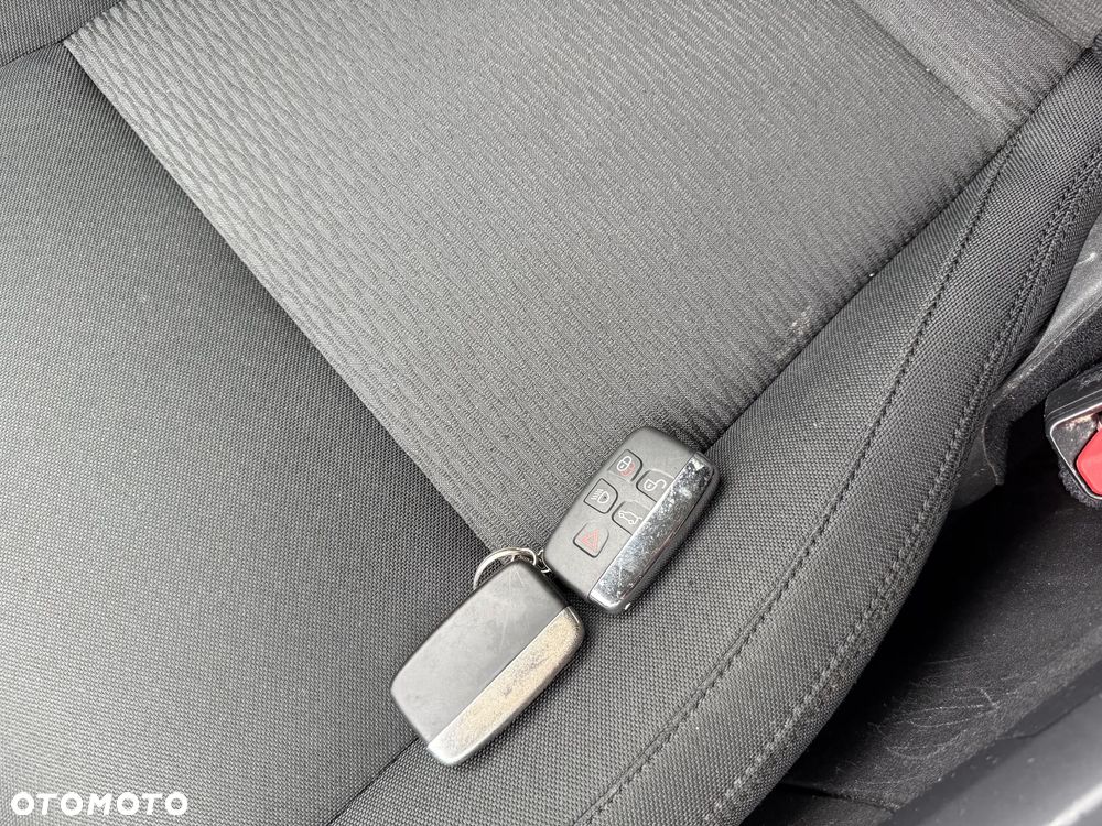 Land Rover Discovery Sport D150 - 20