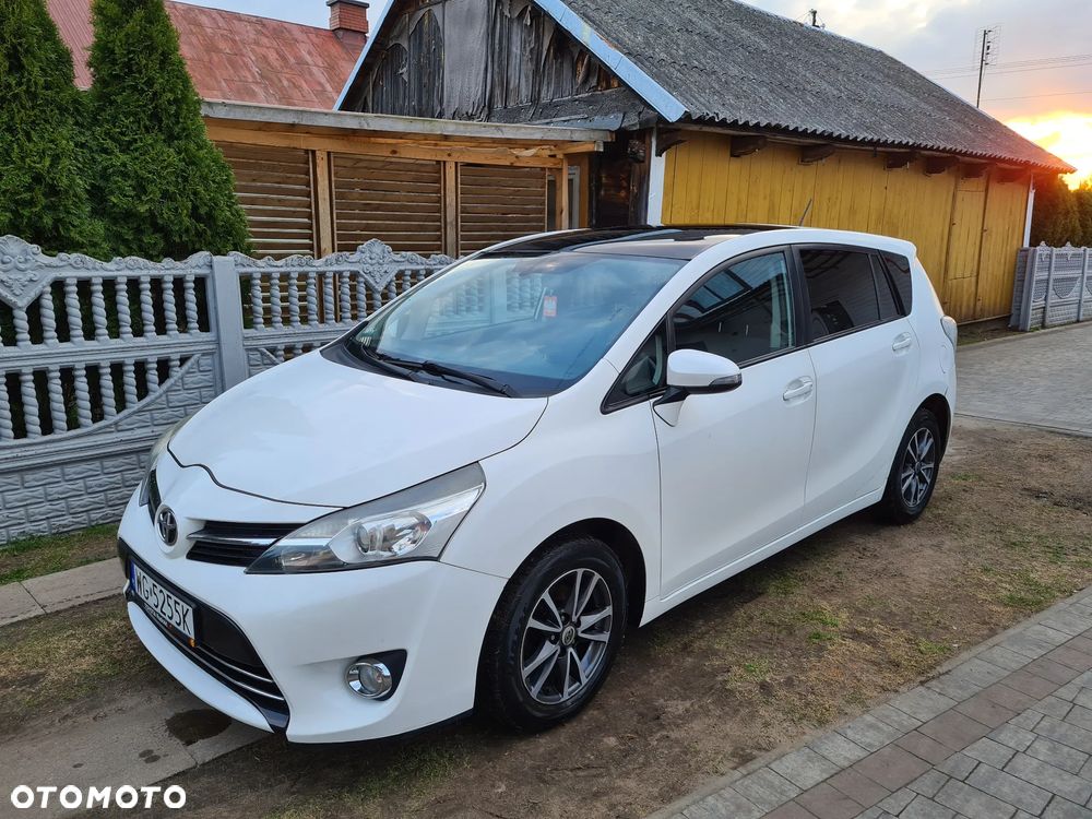 Toyota Verso 1.6 D-4D 5-Sitzer Start/Stop Skyview Edition - 1