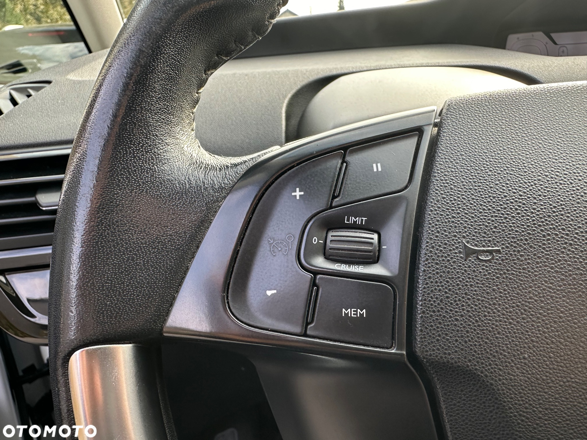 Citroën C4 Picasso VTi 120 Intensive - 14