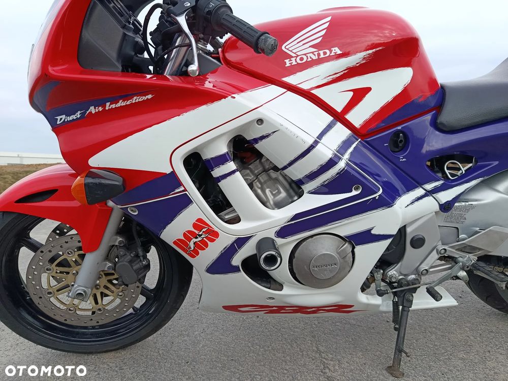 Honda CBR - 5