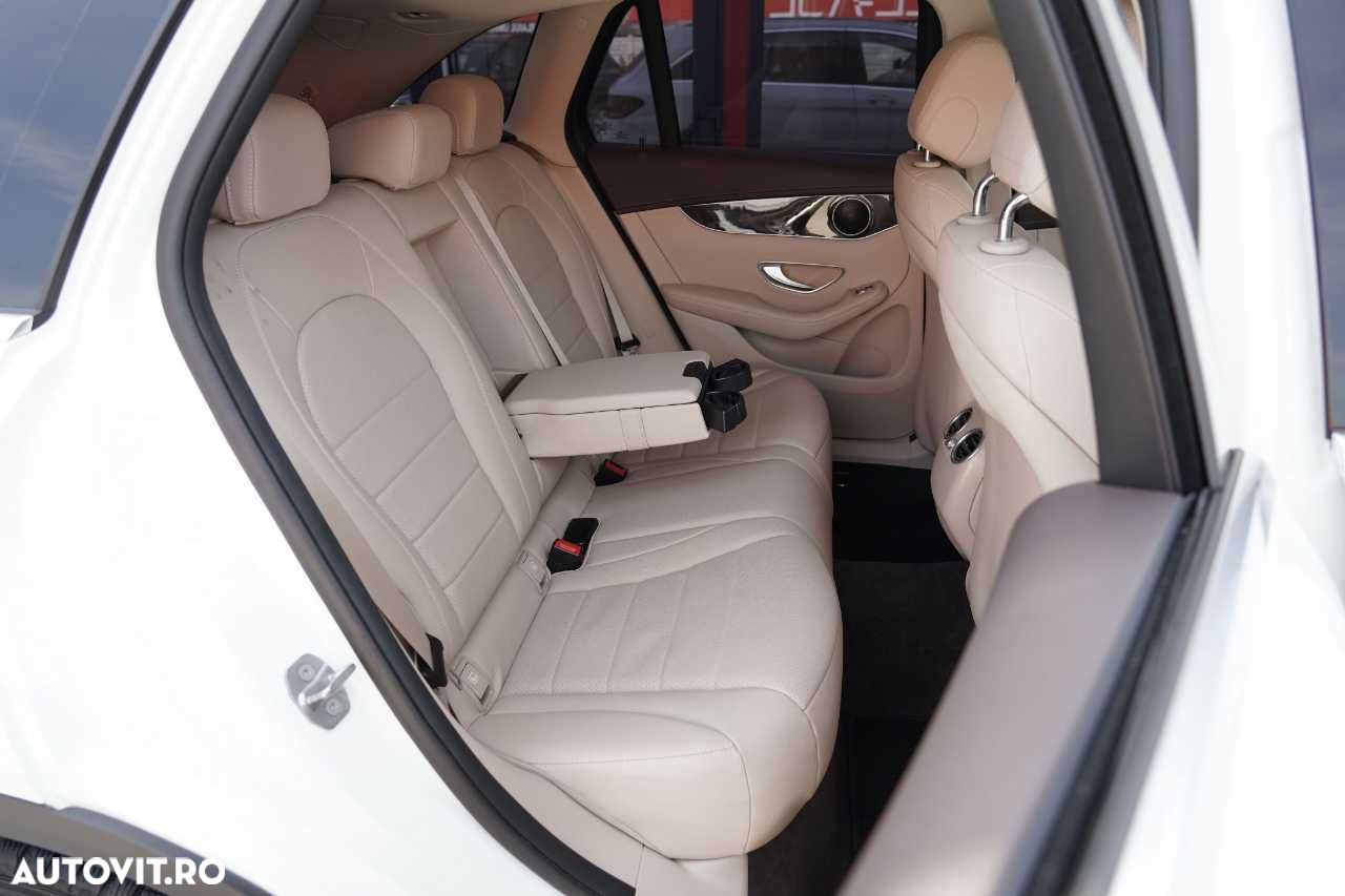 Mercedes-Benz GLC - 15