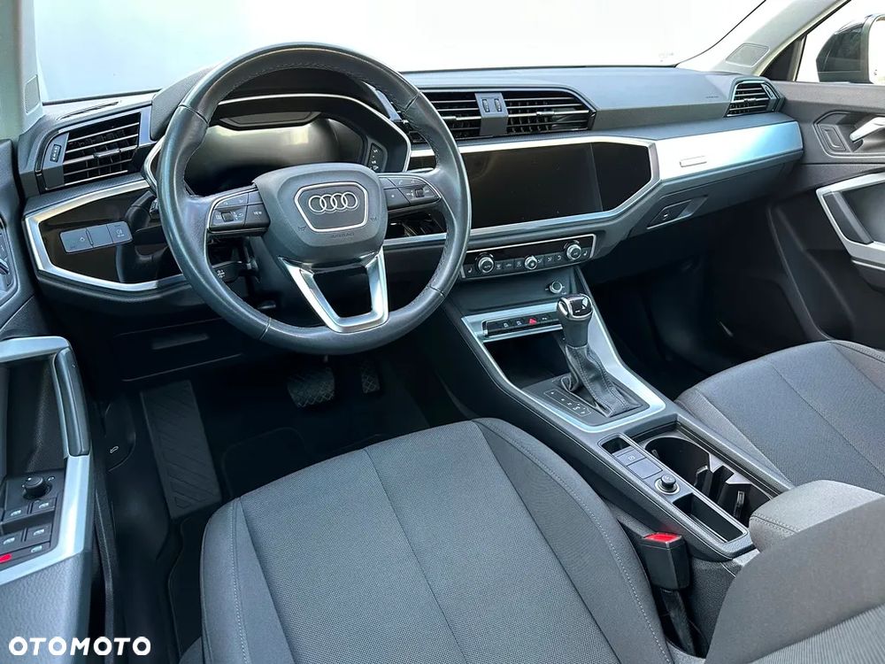 Audi Q3 35 TFSI Advanced S tronic - 11