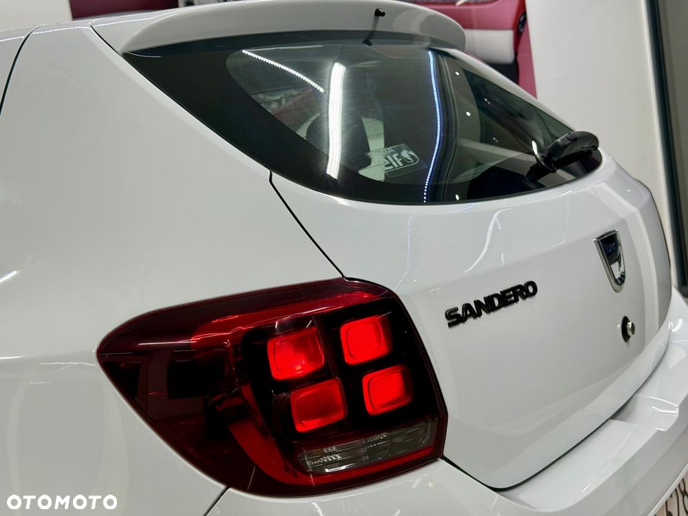 Dacia Sandero SCe 75 Essential - 10