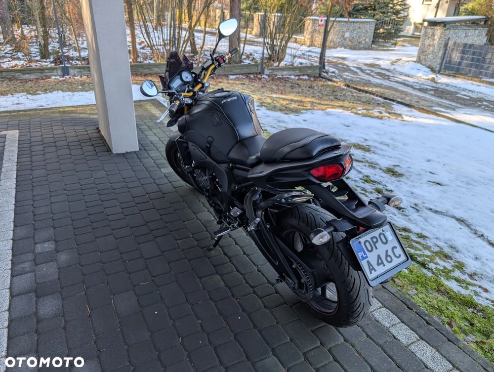 Yamaha FZ8 - 9