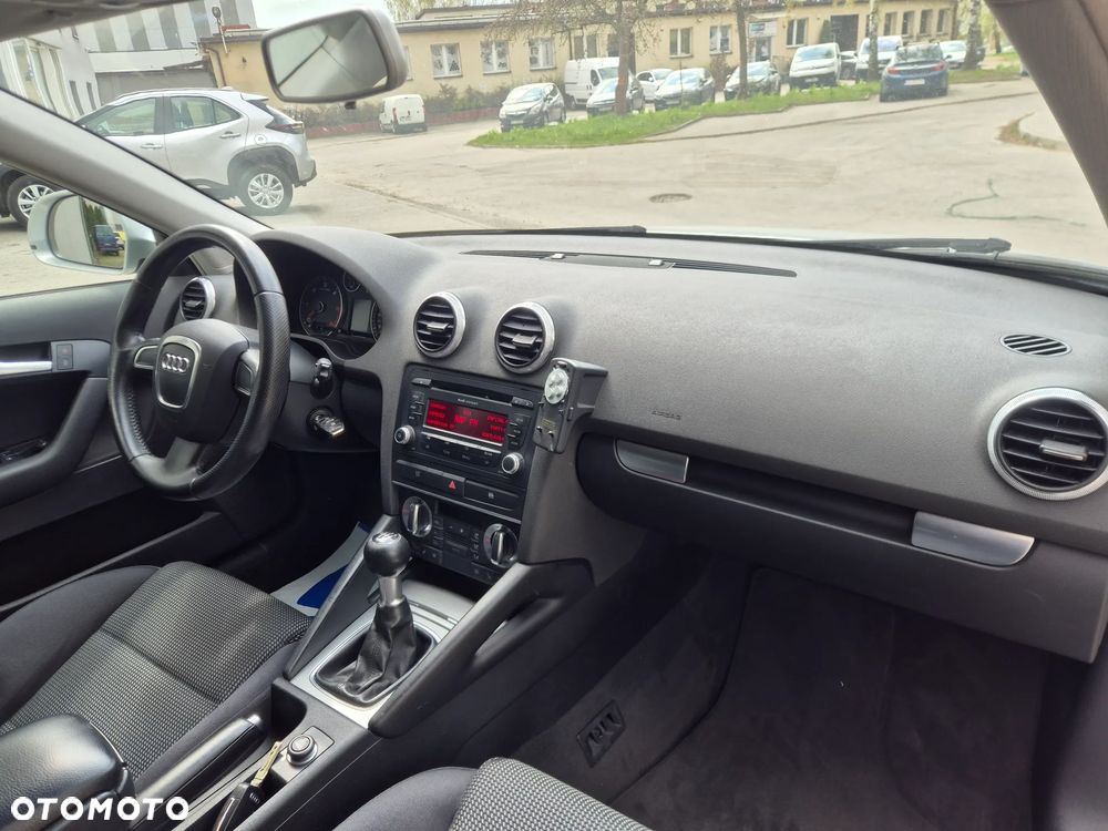 Audi A3 Sportback 2.0 TDI DPF Ambition - 7