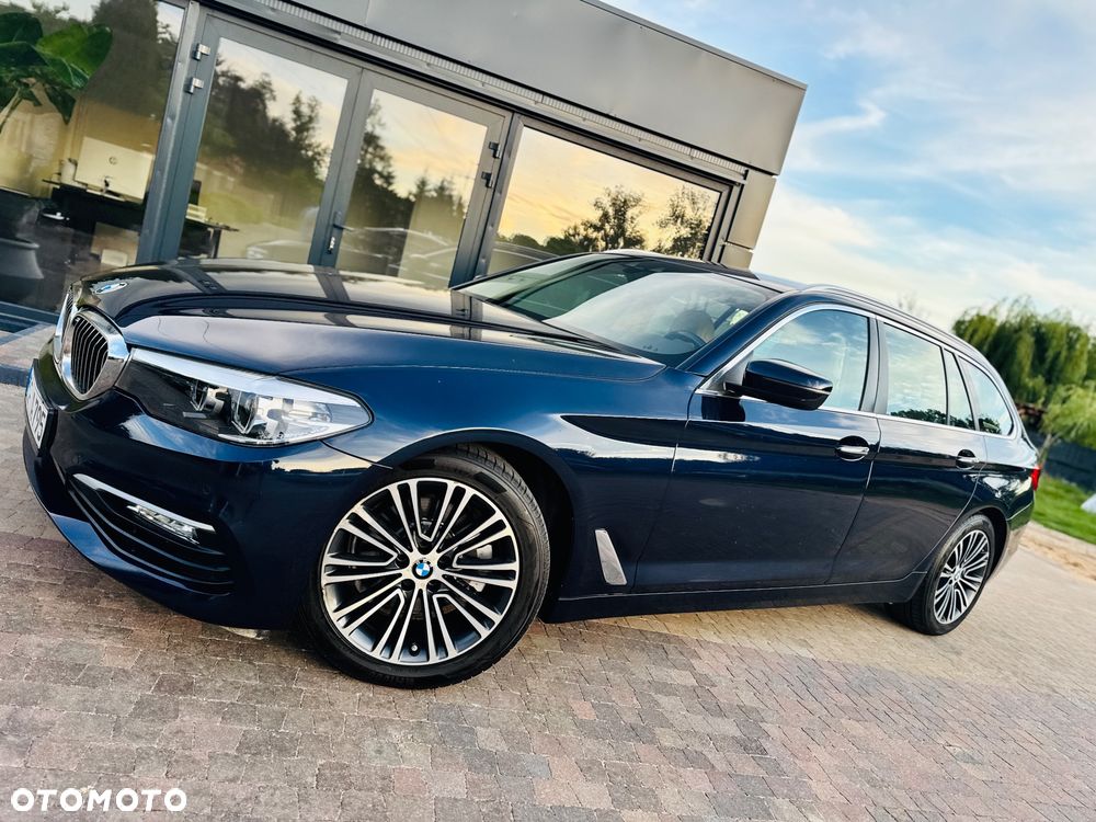 BMW Seria 5 520d Luxury Line sport - 39