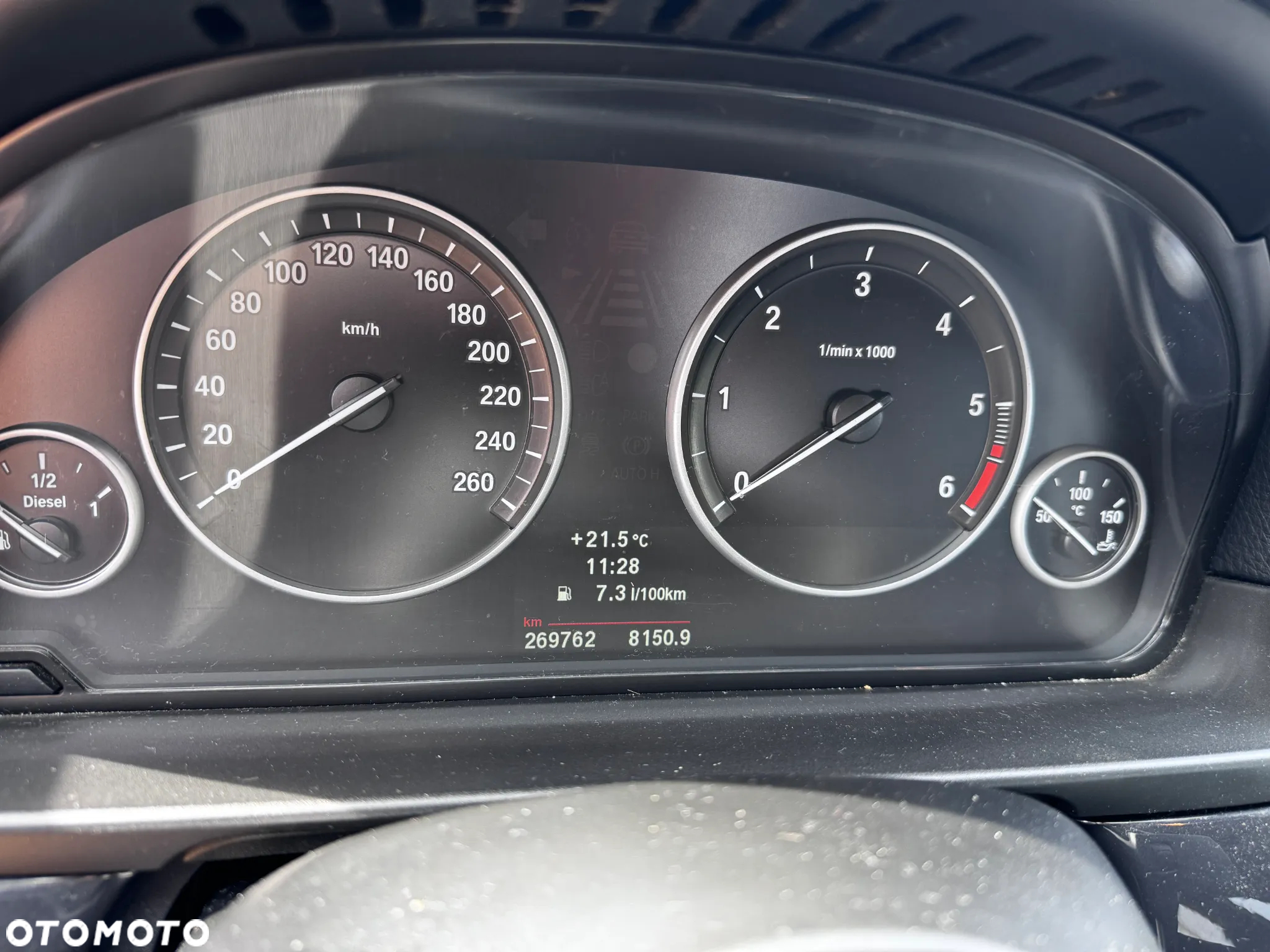BMW Seria 5 520d Touring - 13