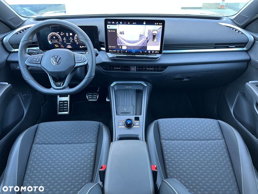 Volkswagen T-Roc 1.5 TSI R-Line DSG - 23