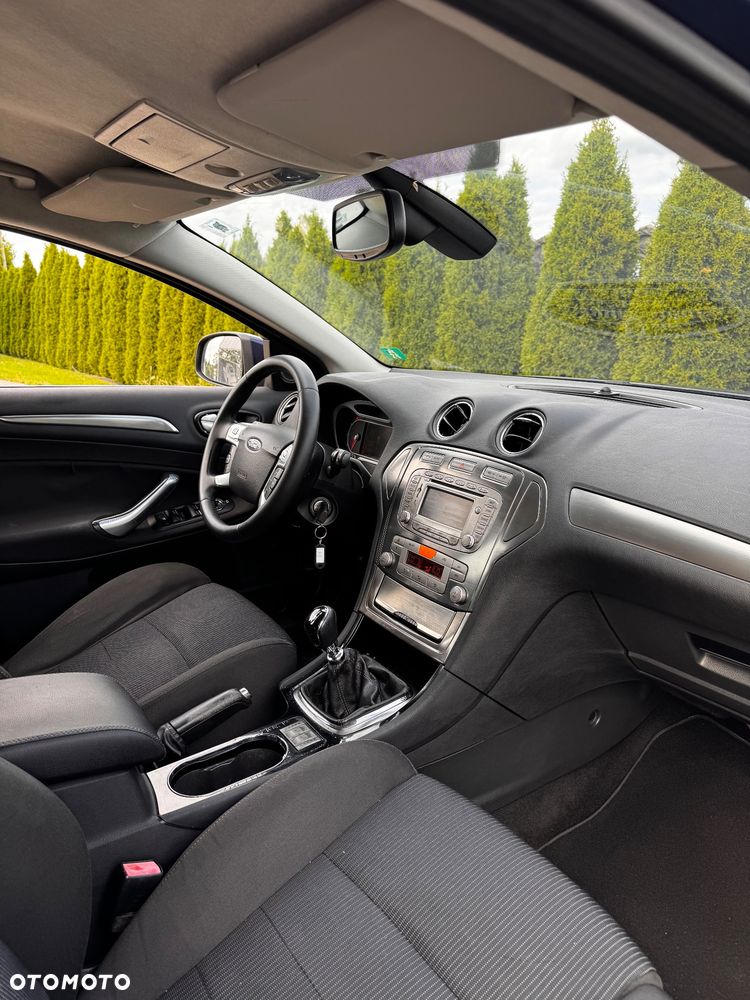 Ford Mondeo 2.0 TDCi Titanium S - 31