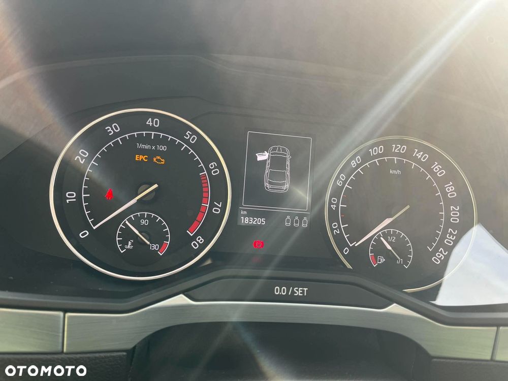 Skoda Superb 1.5 TSI ACT Ambition - 33