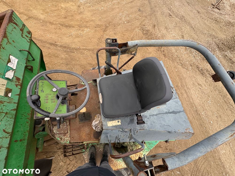 Terex - 8