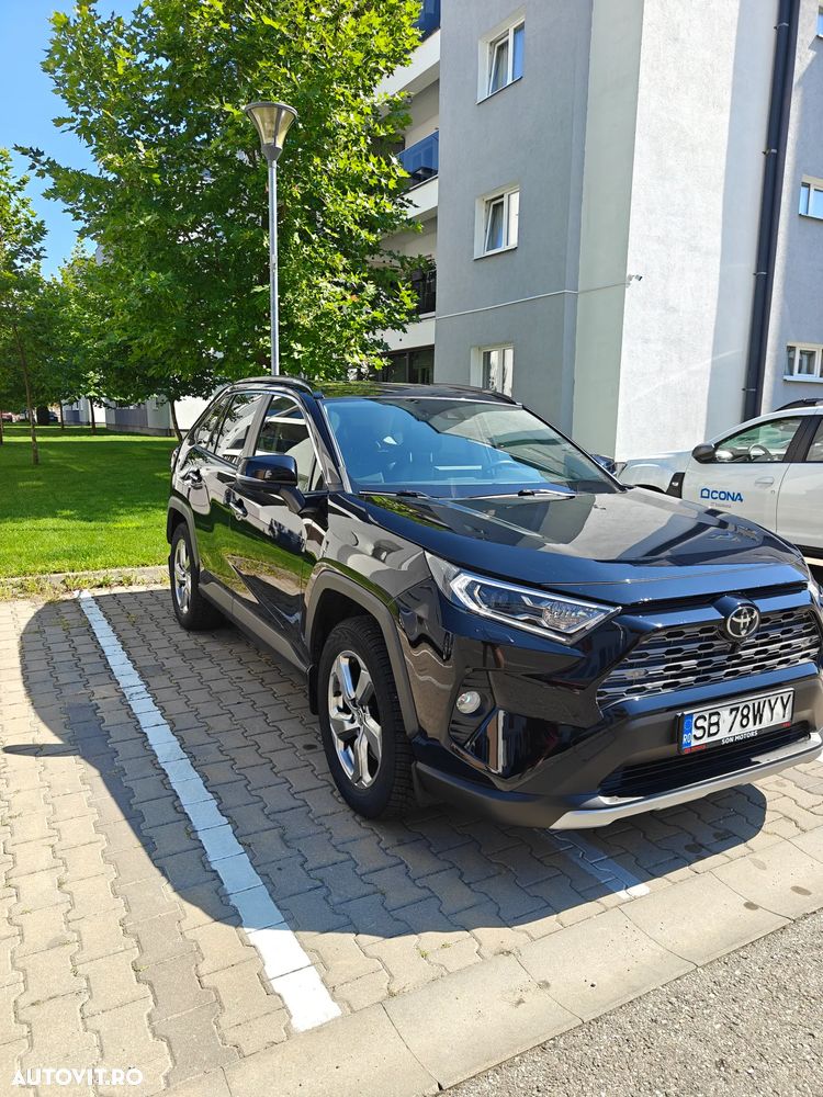 Toyota RAV4 2.0P CVT AWD Luxury - 2