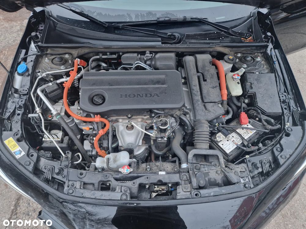 Honda Civic 2.0 i-MMD Advance BSI CVT - 10