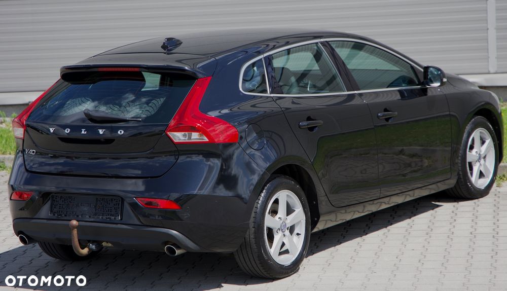Volvo V40 D3 Momentum - 17
