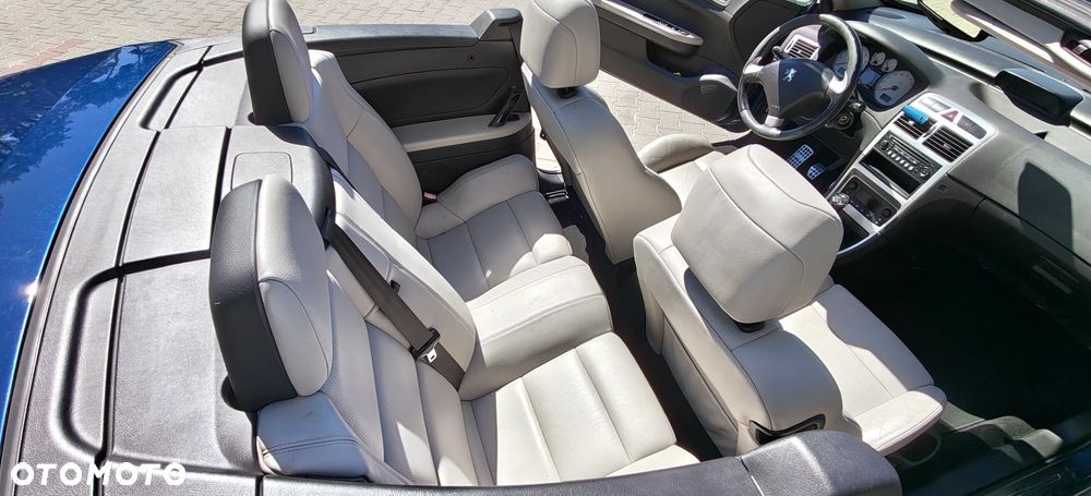 Peugeot 307 CC 1.6 Intense - 12