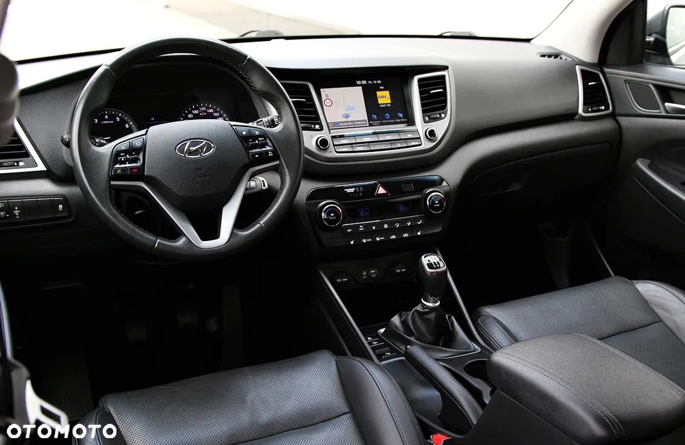 Hyundai Tucson 1.6 T-GDI Style 4WD - 24