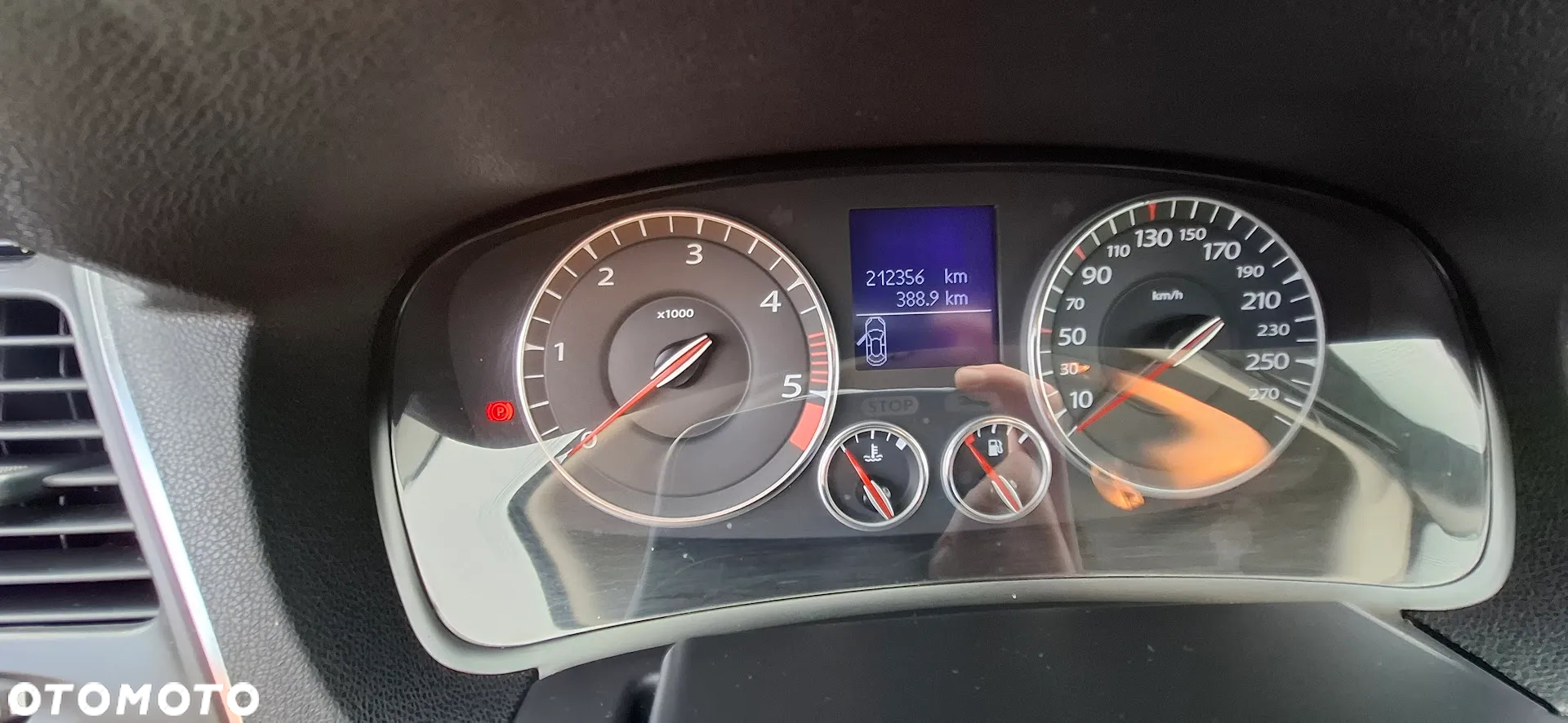 Renault Laguna 2.0 dCi Monaco GP2 - 17