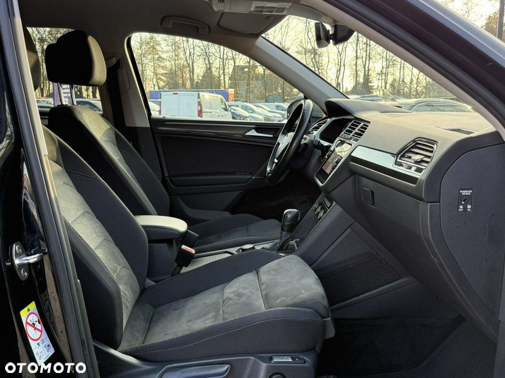 Volkswagen Tiguan Allspace 2.0 TDI 4Mot SCR Highline DSG 7os - 25