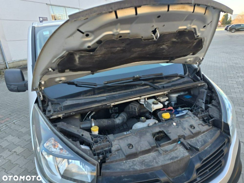Renault Trafic - 40