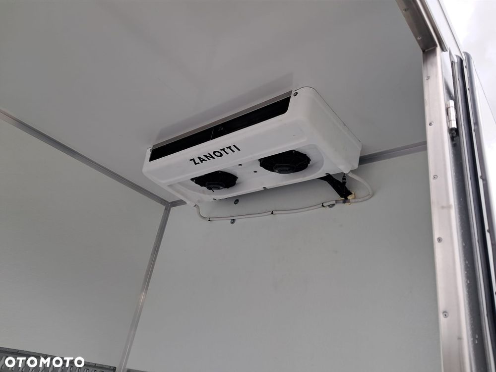Iveco 35S16H3.0 - 18