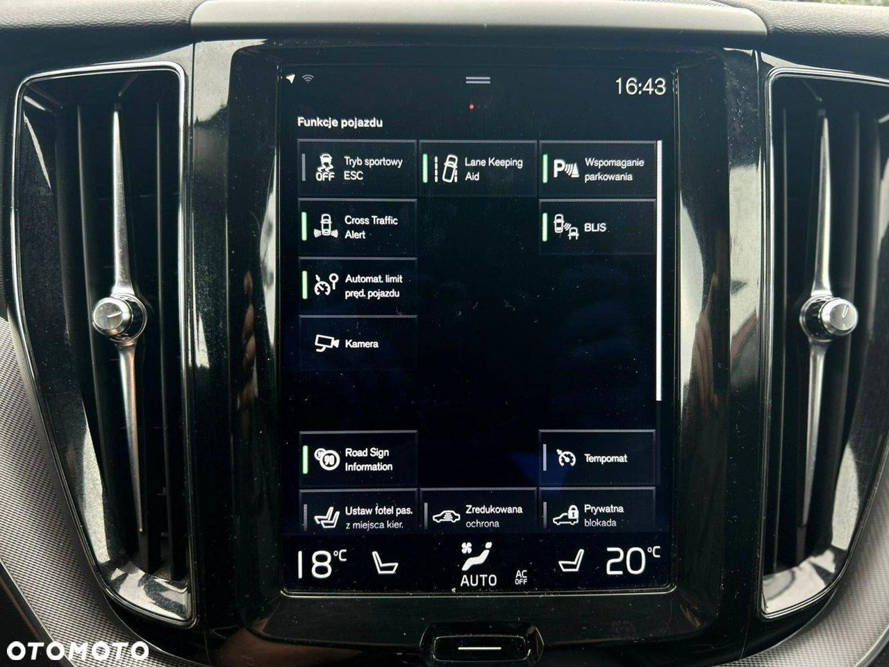 Volvo XC 60 D5 AWD Inscription - 26